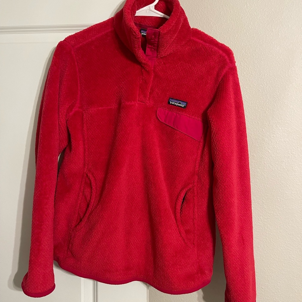 Patagonia Pullover Size Medium